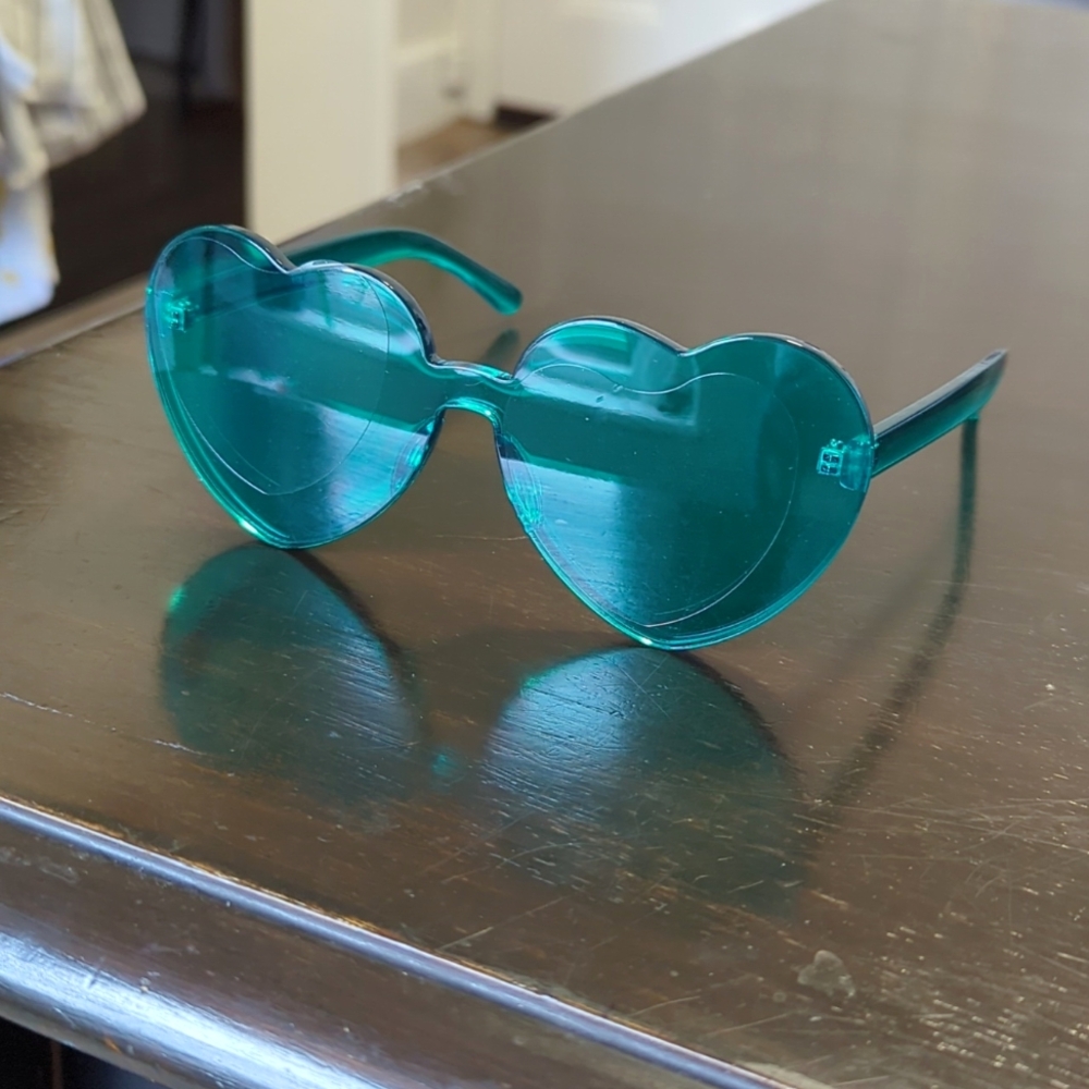 Teal Heart Glasses Translucent